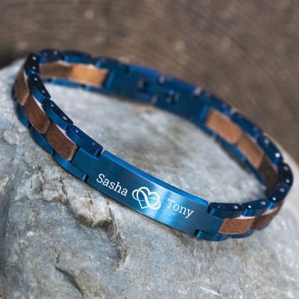 Imperium Blue – Blauw Houten Armband met Gravure