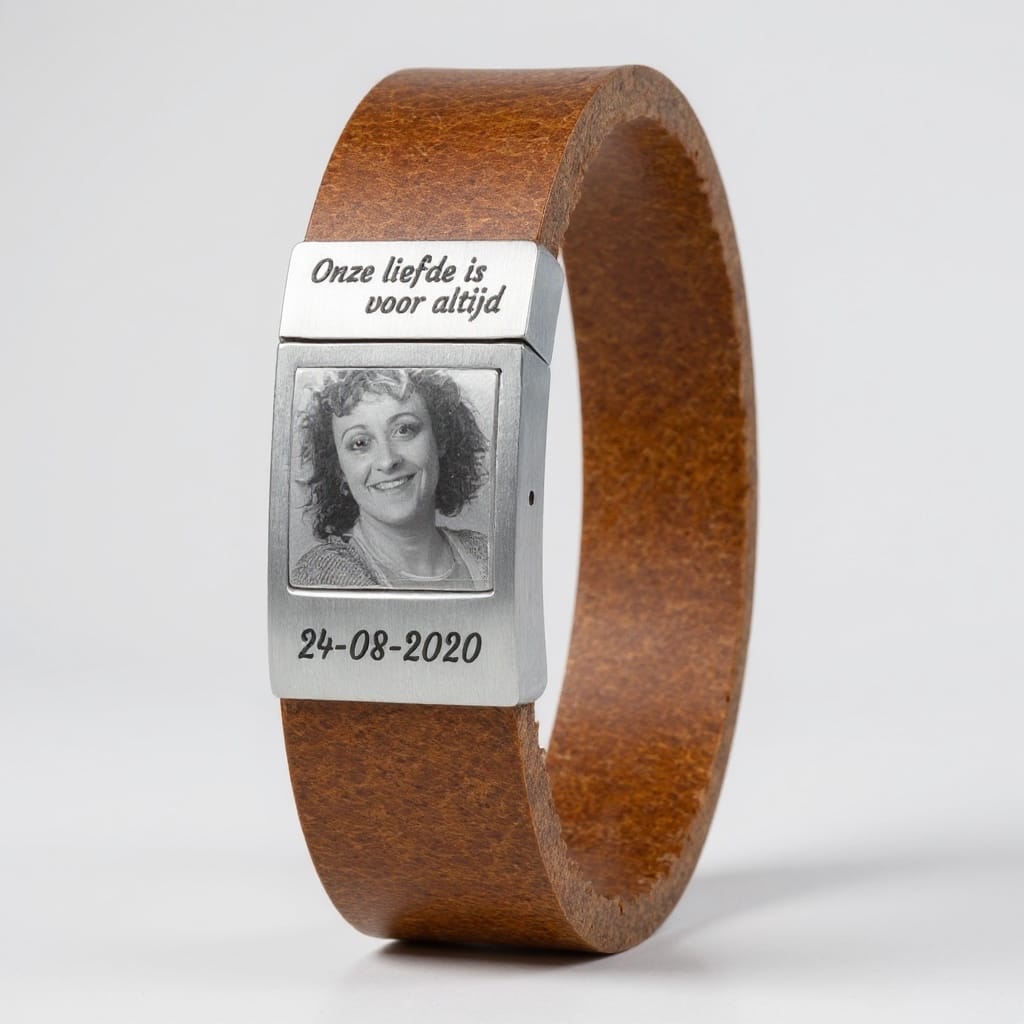 Cognac leren Fotoarmband met eigen foto 1 Cognac leren Fotoarmband met eigen foto