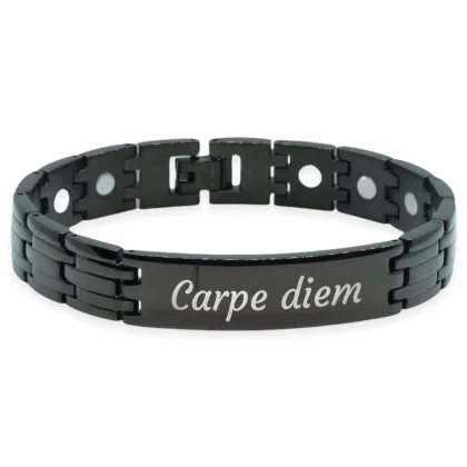 Eigen tekst gravure op magneetarmband