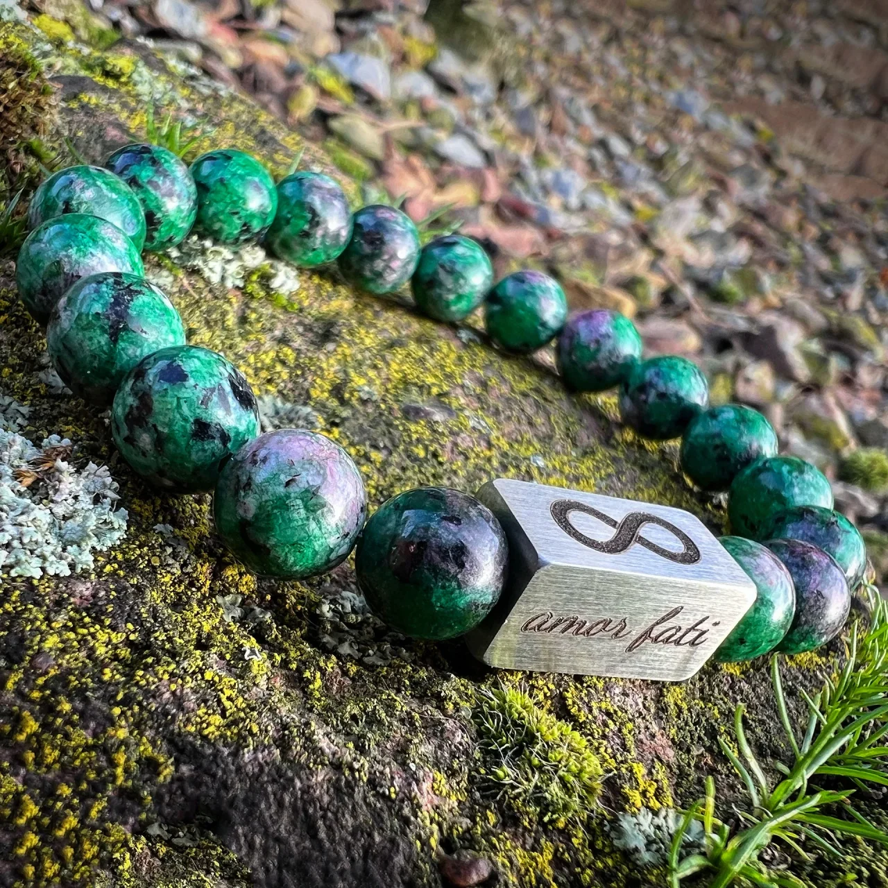 Groene met roze tinten (Uby Zoisite) - Kralen Armband