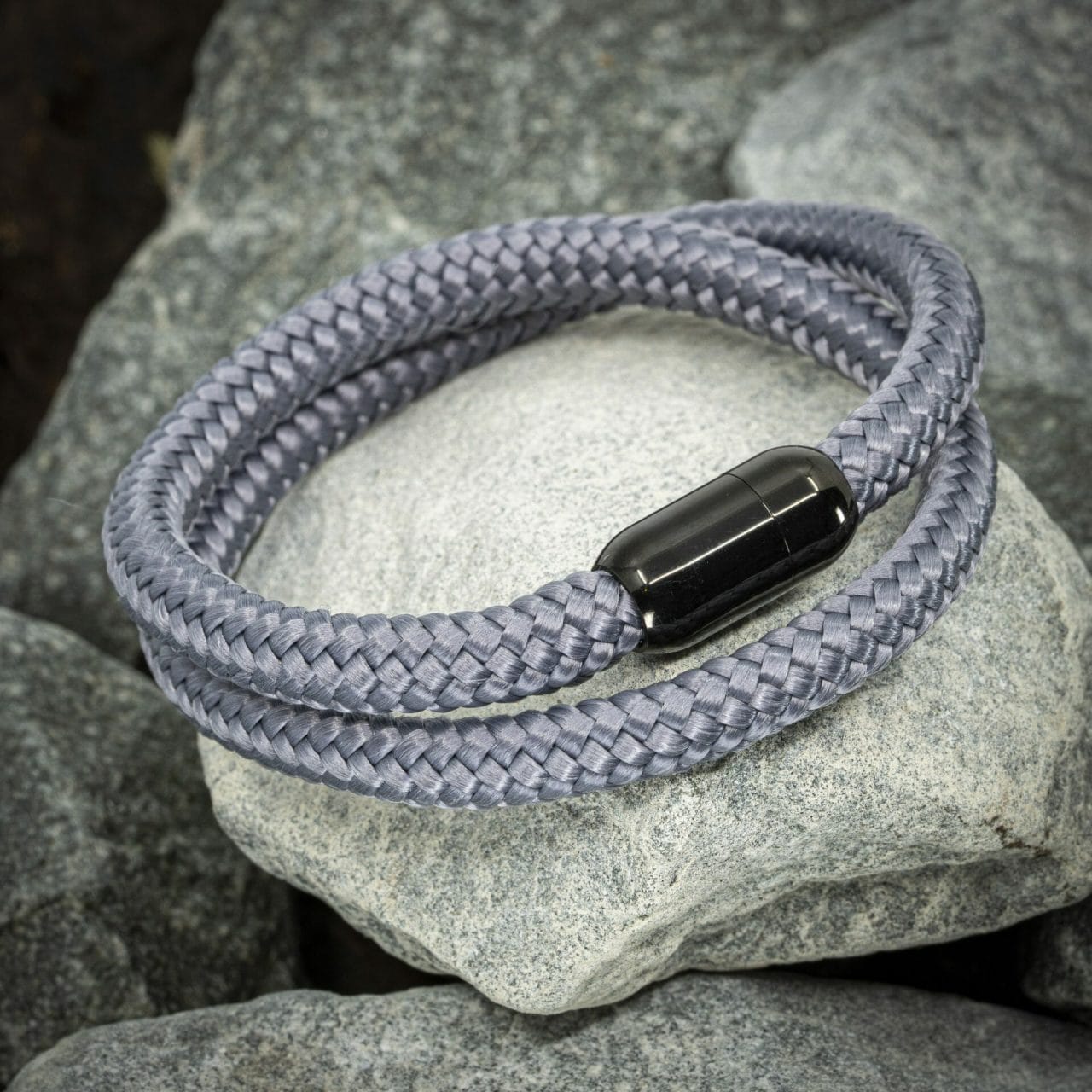 Wat Betekenen de Kleuren van Paracord Armbanden? 14 Grijze kleur Paracord armband touw
