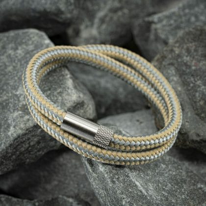 Navy™ Armband – Goudbruin & Grijs Touw