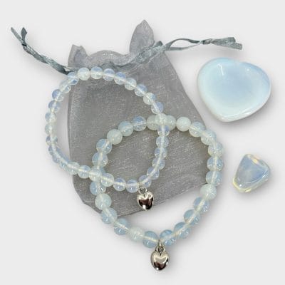 Opaliet Armband en Edelstenen Set – Stralende Harmonie in Cadeauzakje
