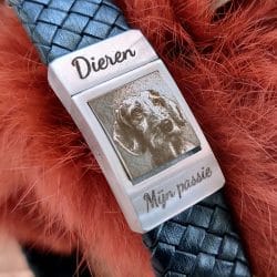 Reviews van Armband.nl en Armband.be 2 Pootafdruk of huisdier foto op armband Gevlochten leer