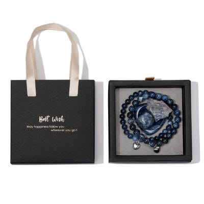 Sodalite 2 Armbanden Set met 3 Edelstenen en Cadeaudoosje 2 Sodalite Armbanden Set met 3 Edelstenen en Verpakkingsdoosje