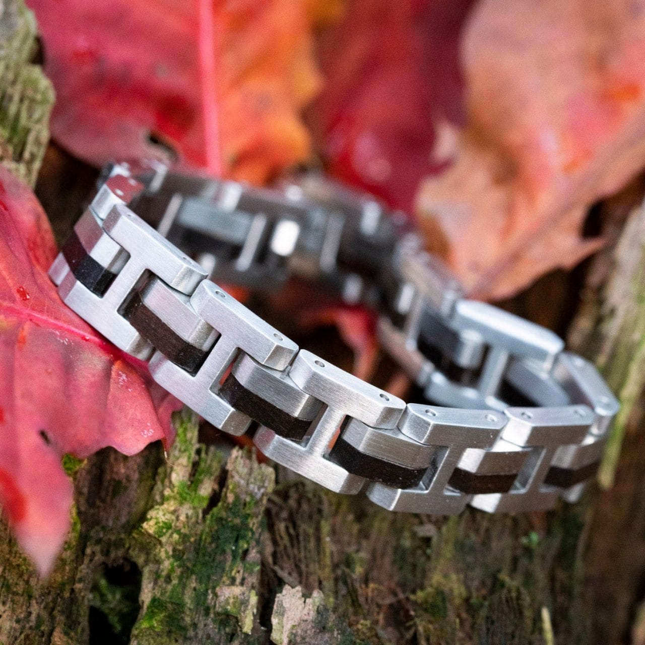 Ontwerp je eigen armband 6 TIMBERWOOD Steel zwart ebbenhout Houten armband
