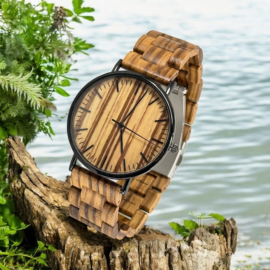 TimberWood Eclipse™ – Unisex Horloge van Zwart Metaal en Zebrahout 1 TimberWood Eclipse – Unisex Horloge van Zwart Metaal en Zebrahout