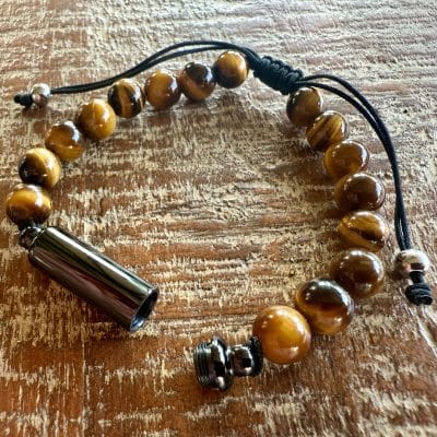 Verstelbare Zwarte As-Armband met as-ruimte | 8mm Tijgeroog Kralen armband 2 eigen as armband vullen - zwarte tijgeroog kralen armband